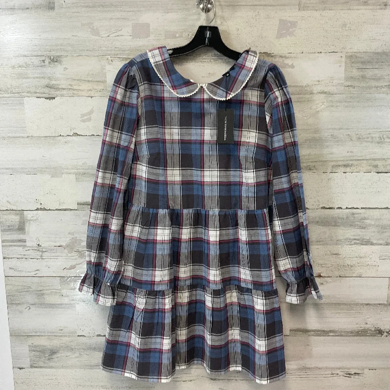 Dress Casual Short By WEDNESDAYS GIRL In Blue, Size: M